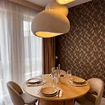 Airport Dream - Modern, Free Parking, Kingsize Be