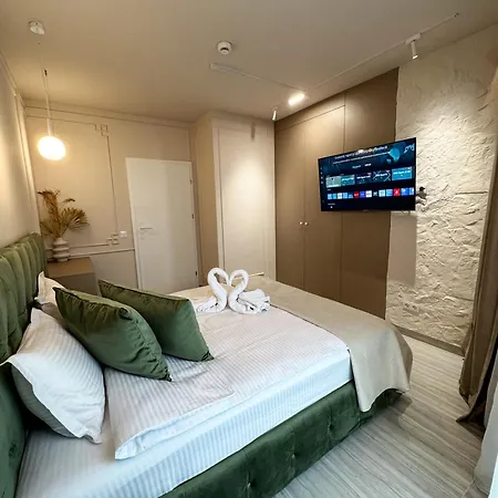 Airport Dream - Modern, King Size Beds * كلوج-نابوكا