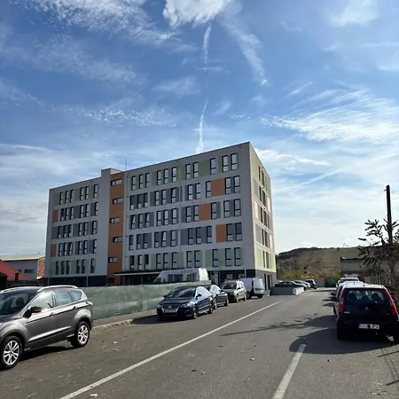 Apartament Airport Dream - Modern, Free Parking, Kingsize Be Cluj-Napoca